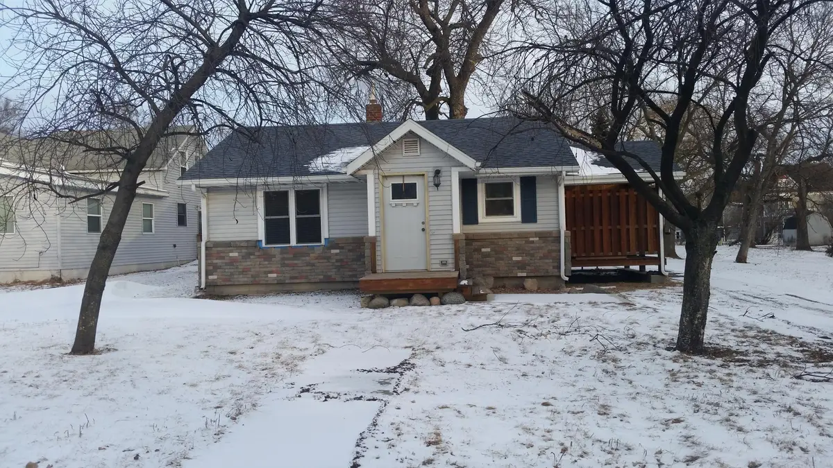 638 N Munsterman Street, Appleton, MN 56208 - Image #1