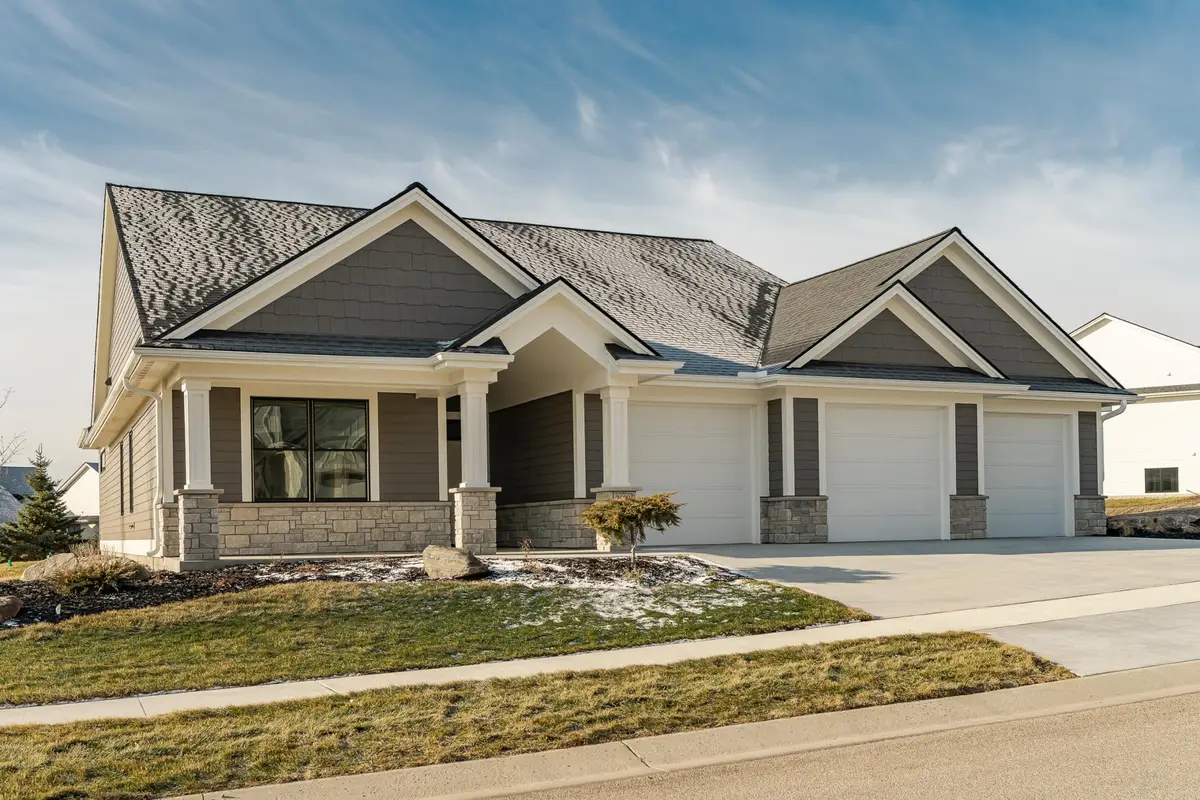2608 Bentley Drive Sw, Rochester, MN 55902 - #1