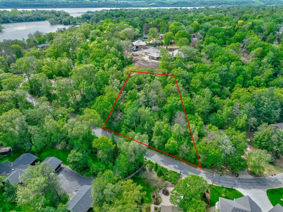 1205 Riverside Drive N, Hudson, WI 54016 - Image #2