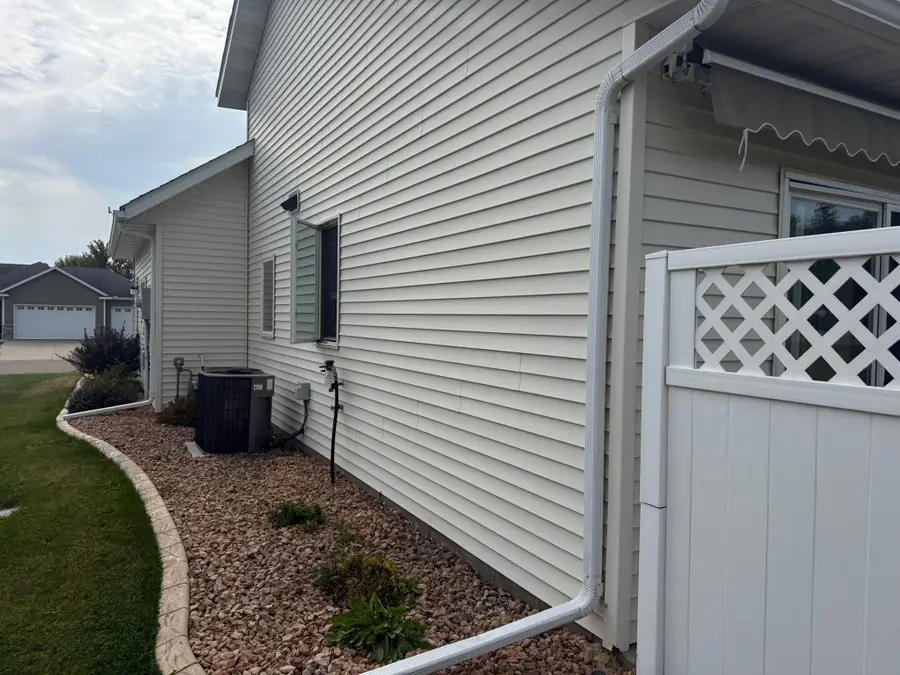 1816 Evergreen Place Ne, Owatonna, MN 55060 - Image #3