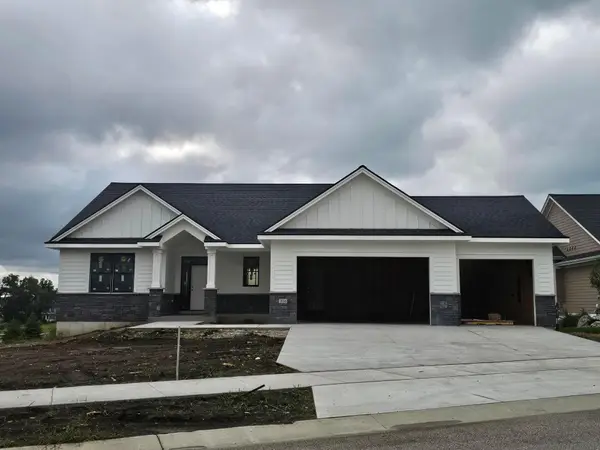 2656 Bentley Drive Sw, Rochester, MN 55902