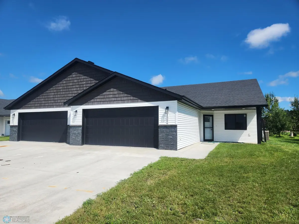 1392 Prairie Lane, Wahpeton, ND 58075 - #1