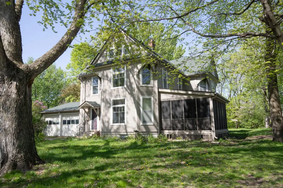 1016 Linden Street S, Northfield, MN 55057 - Image #2