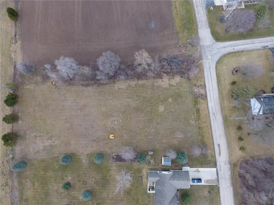 403 27th Drive Nw, Austin, MN 55912 - #3