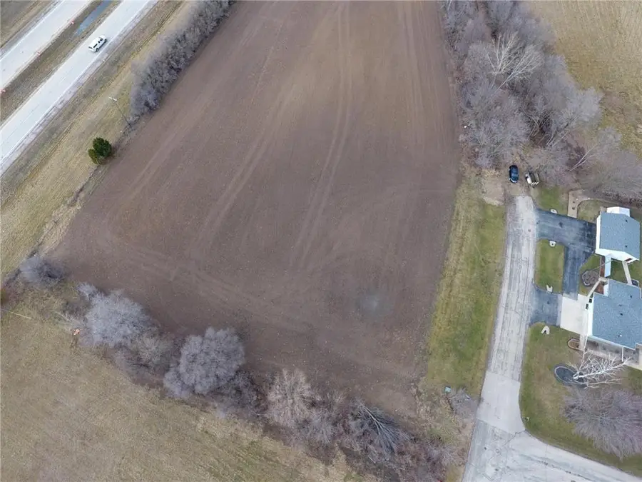 405 27th Drive Nw, Austin, MN 55912 - #3