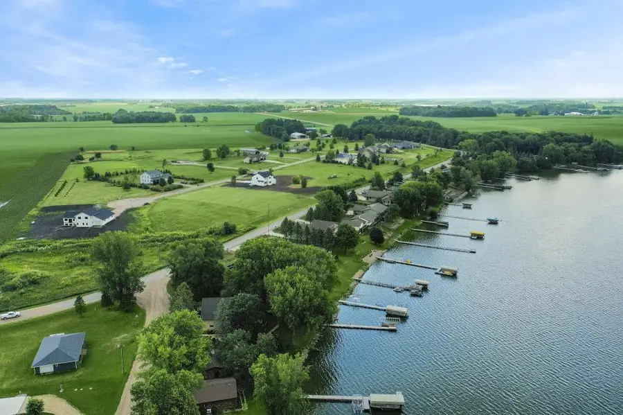19329 Lake Volney Circle, Le Center, MN 56057 - Image #3