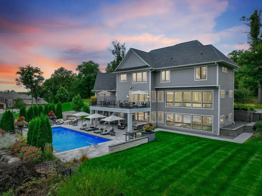 21 Cherrywood Circle, Saint Paul, MN 55127 - #2