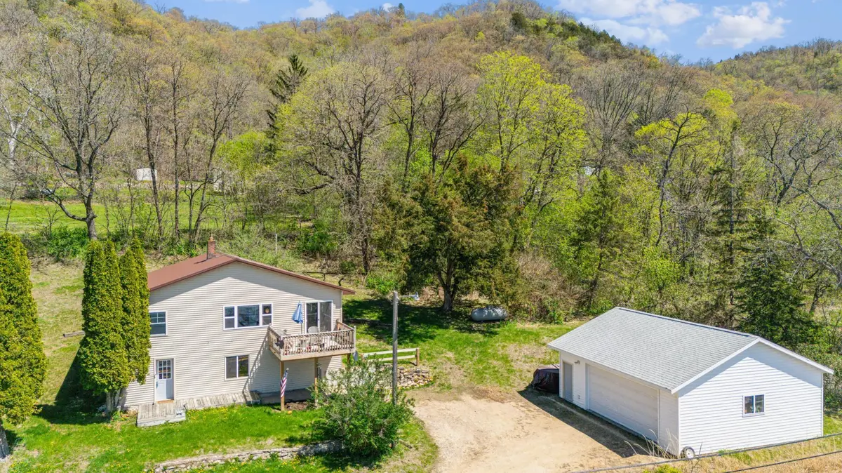 260 N State Road 35, Alma, WI 54610 - #1