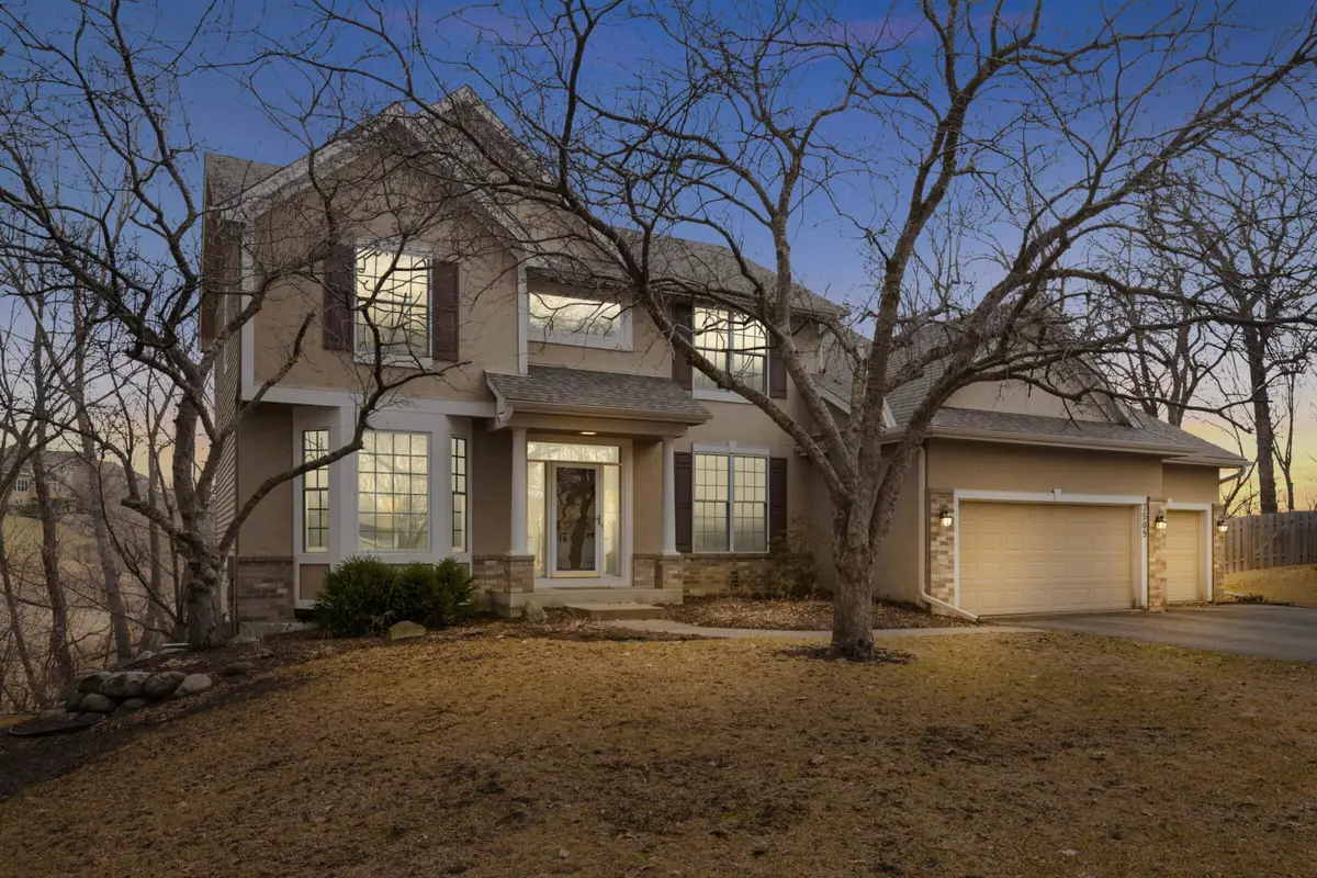 7509 Bent Bow Trail, Chanhassen, MN 55317 - Image #1
