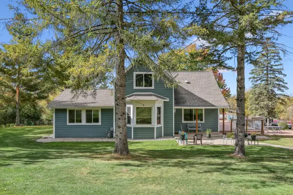 3864 Oakgreen Avenue N, Stillwater, MN 55082