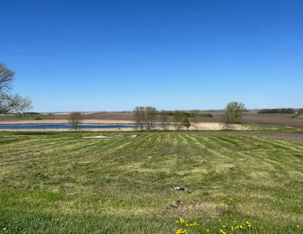 101 1st Street W, Hadley, MN 56151