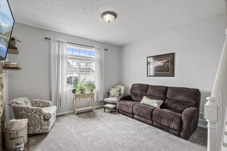 7759 Lachman Avenue Ne, Albertville, MN 55301 - Image #2