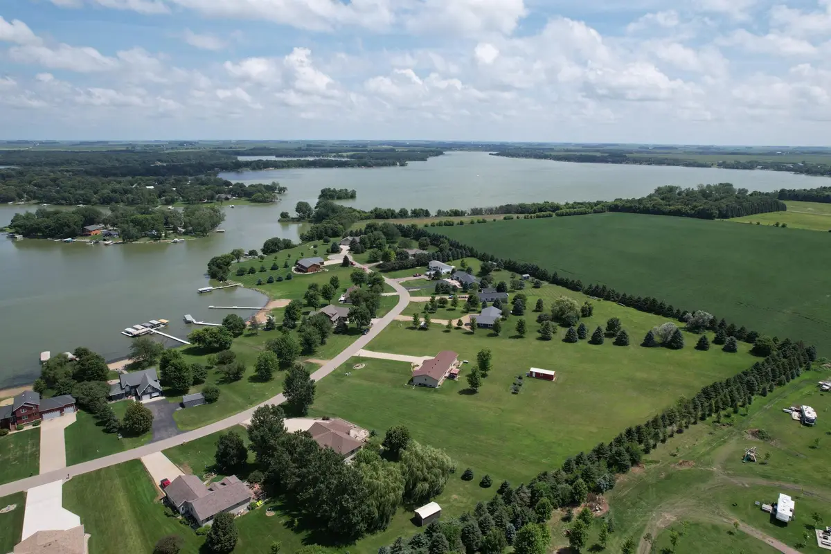 15 Lake Shetek Drive, Slayton, MN 56172 - Image #1