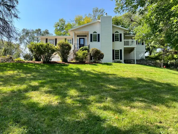 2211 Lenwood Drive Sw, Rochester, MN 55902