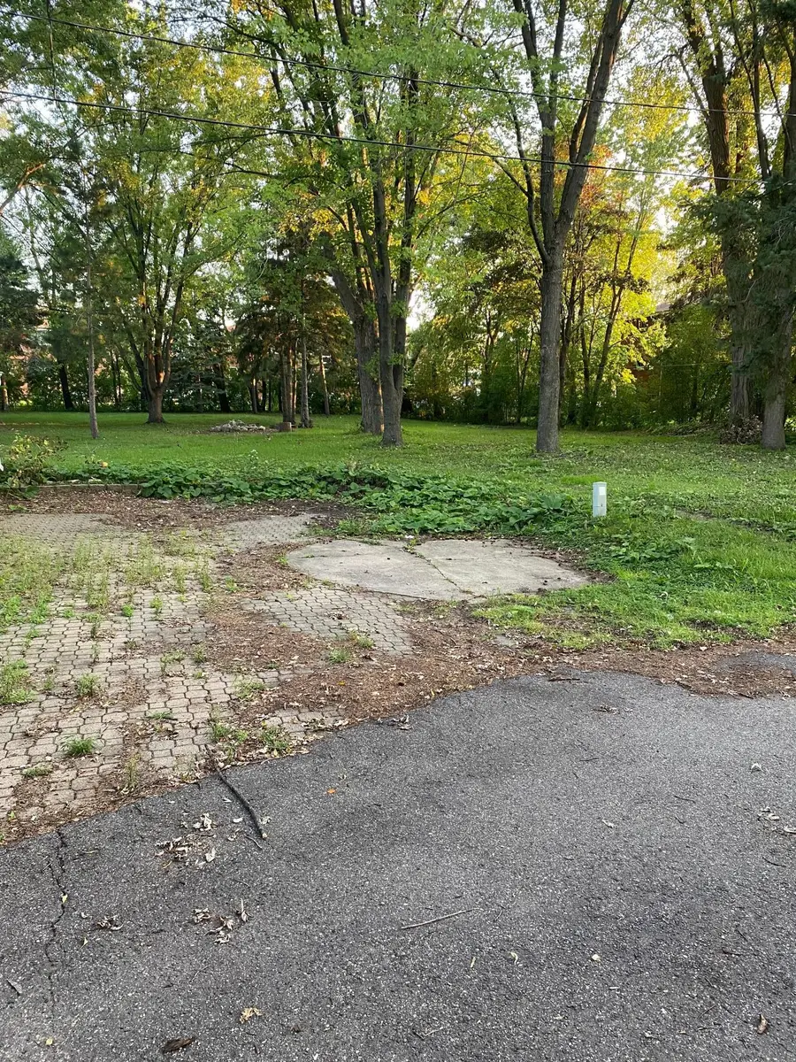 1624 County Road B W, Saint Paul, MN 55113 - Image #2