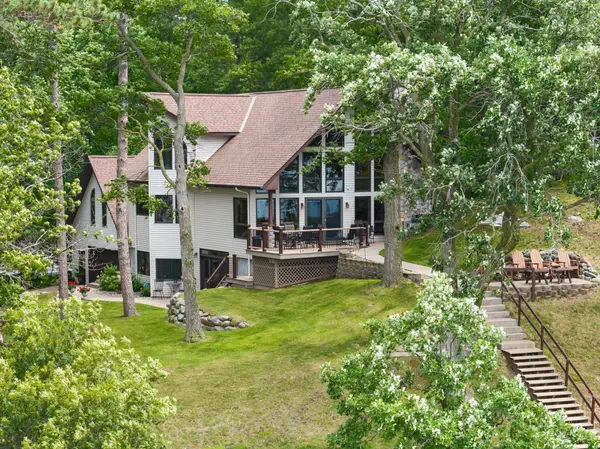 4999 320th Street, Cushing, MN 56443