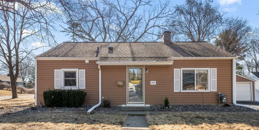 2060 Northwood Drive, Saint Paul, MN 55109 - Image #3