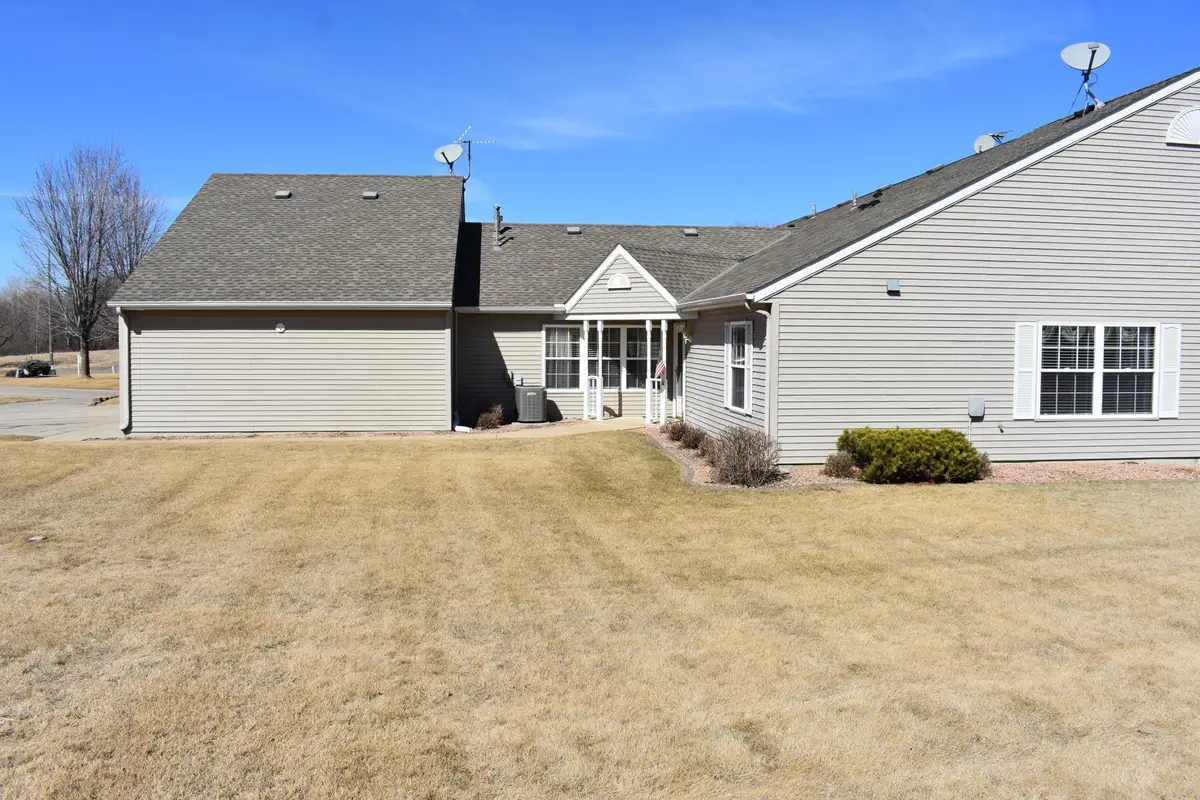 1502 Highview Trail #3, Albert Lea, MN 56007 - Image #1