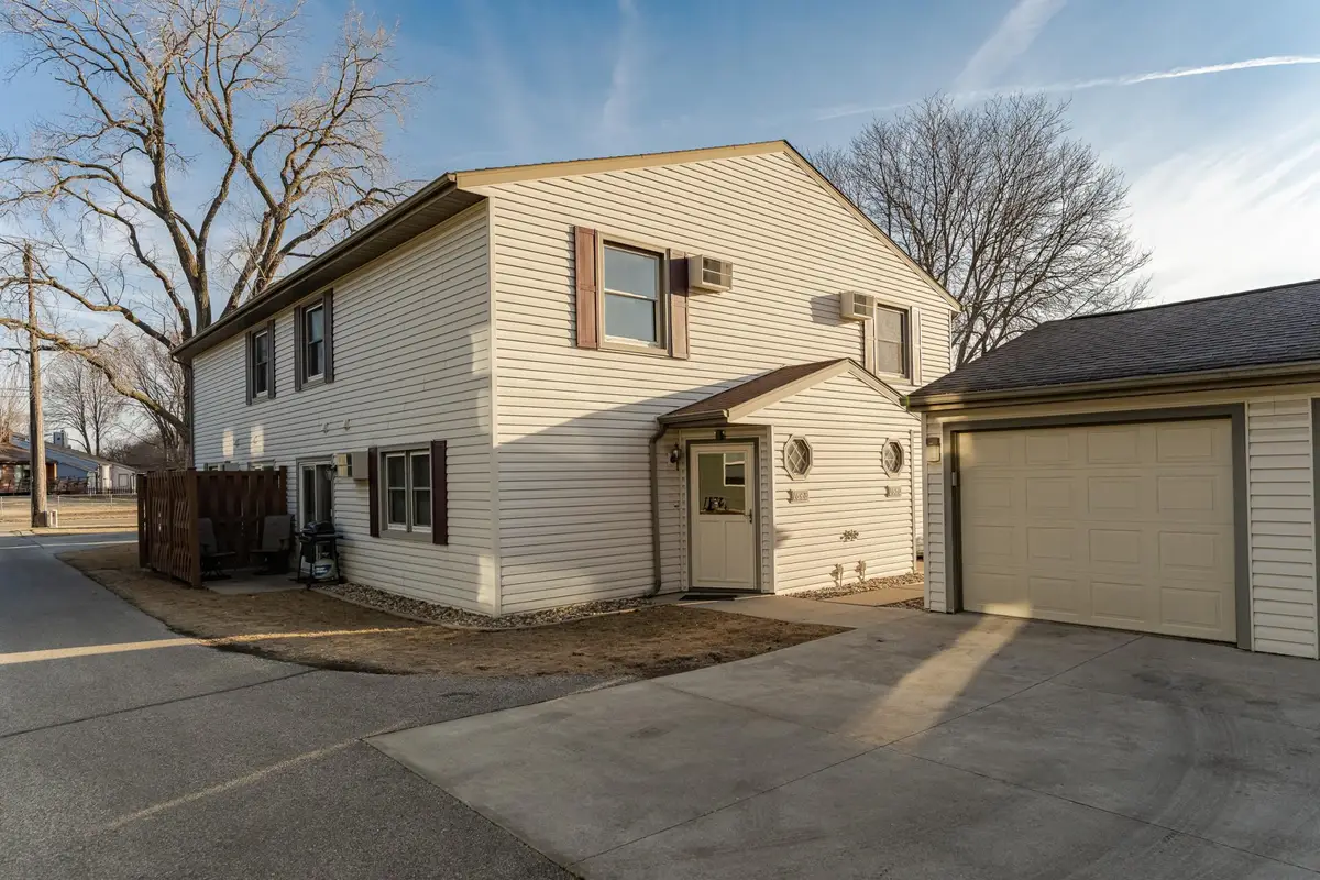 1648 8 1/2 Street Se, Rochester, MN 55904 - Image #1