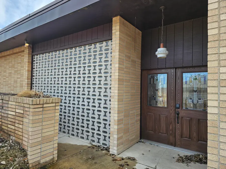 622 Western Avenue, Windom, MN 56101 - Image #2