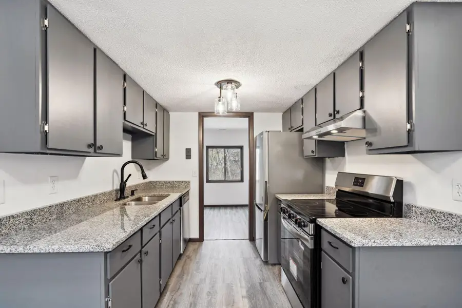 7502 Germane Trail, Apple Valley, MN 55124 - Image #3