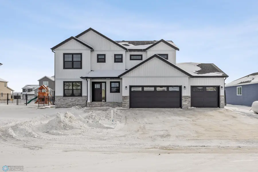 445 11 Street S, Casselton, ND 58012 - Image #2