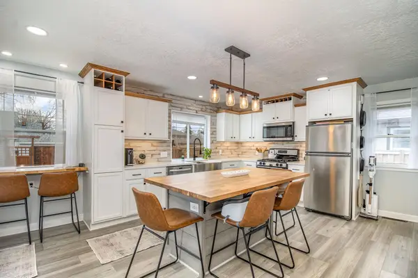 6841 Harriet Avenue, Minneapolis, MN 55423