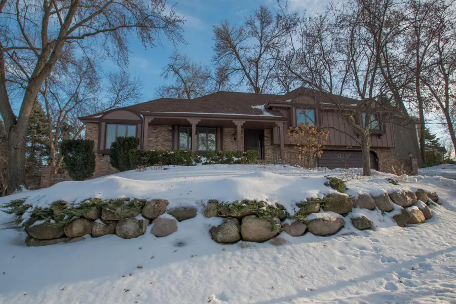 11545 39th Avenue N, Minneapolis, MN 55441 - Image #2