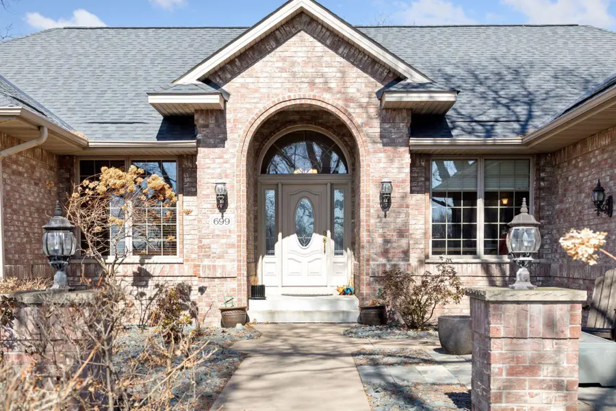 699 Linden Street, Mendota Heights, MN 55118 - Image #3