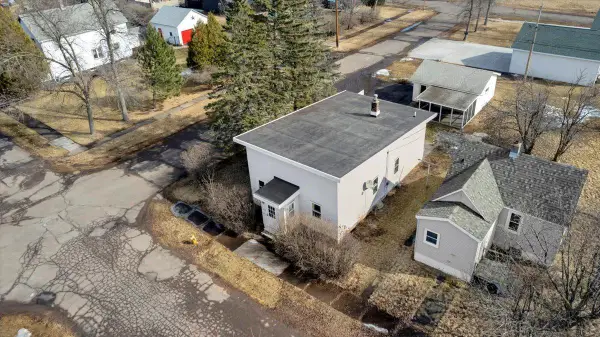 1430 97th Avenue W, Duluth, MN 55808