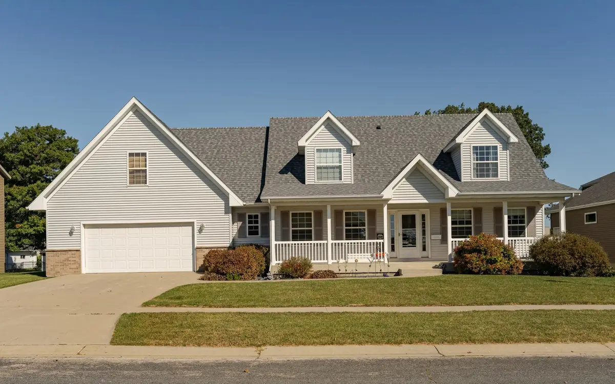 111 Prairie Stone Court Se, Stewartville, MN 55976 - Image #1