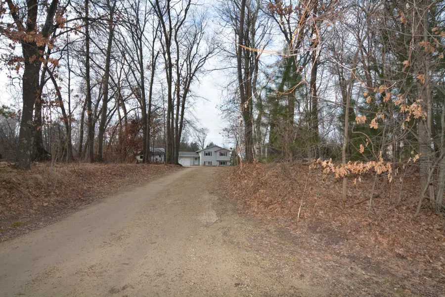 3090 330th Lane Nw, Cambridge, MN 55008 - Image #2