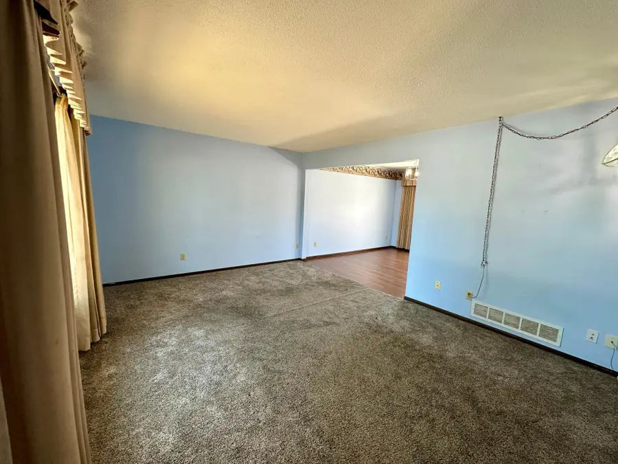 1785 Clarence Street, Saint Paul, MN 55109 - Image #2