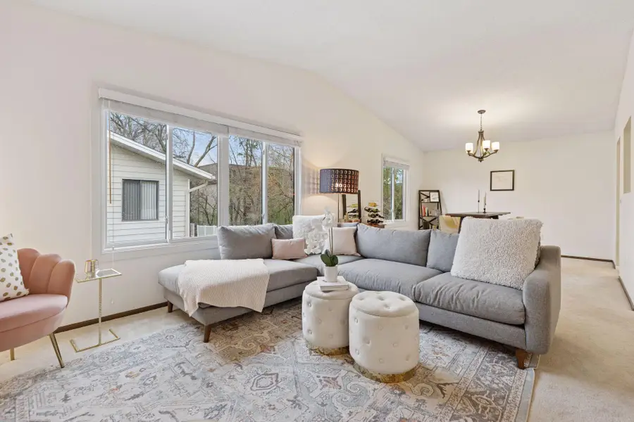 2225 Oregon Court, Minneapolis, MN 55426 - Image #2