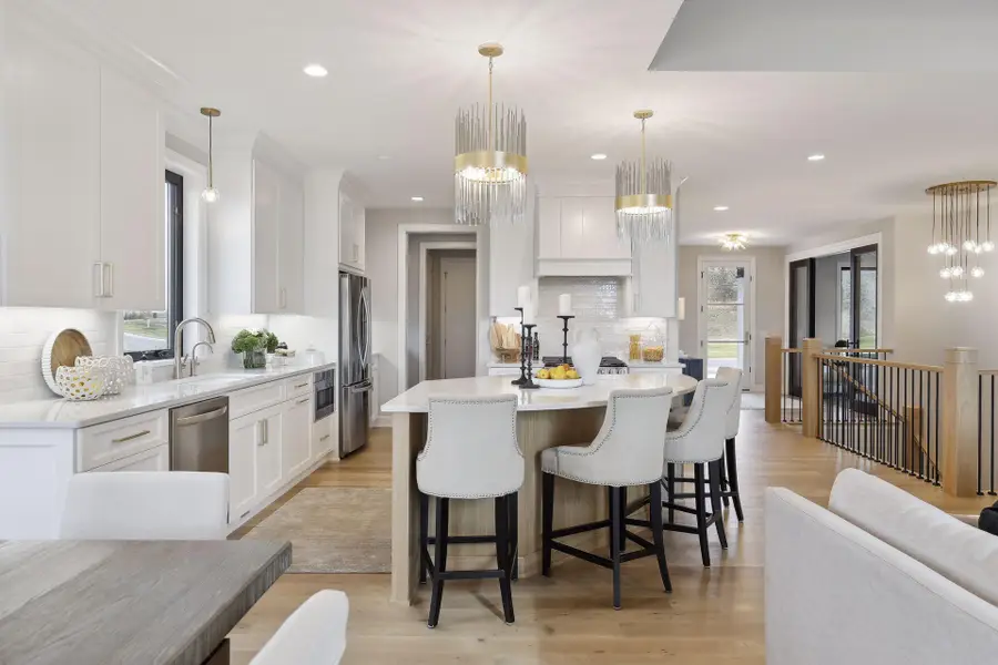 111 Spring Farm Road, Saint Paul, MN 55127 - Image #2