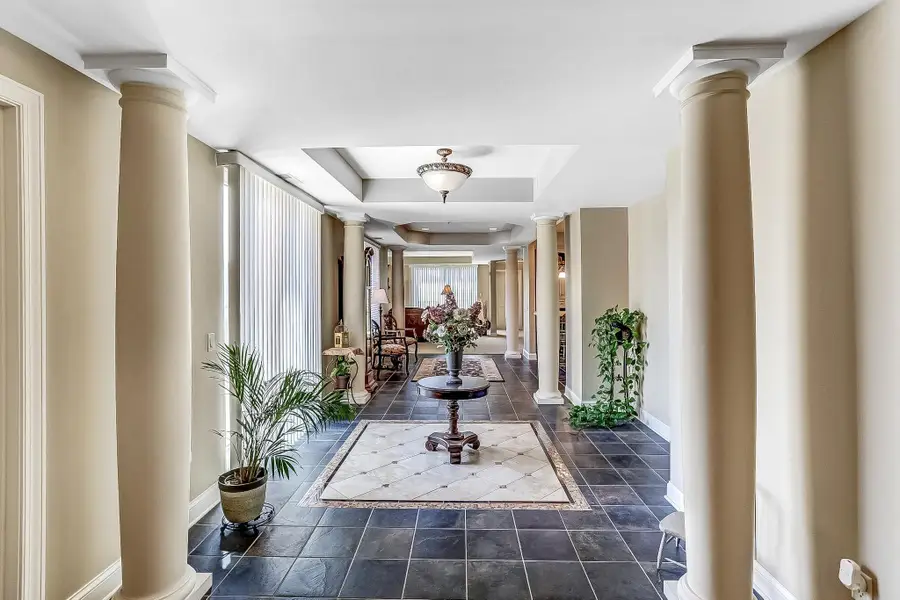 1070 Grandview Court Ne #405, Columbia Heights, MN 55421 - Image #3