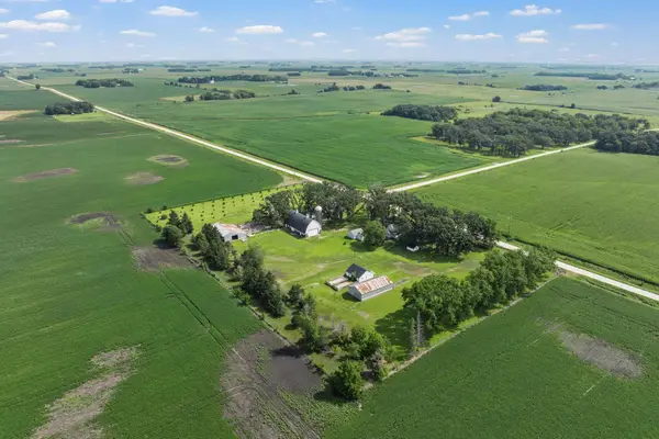 24975 Mower Freeborn Road, Austin, MN 55912