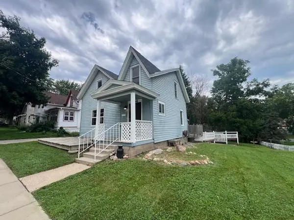 504 2nd Street W, Northfield, MN 55057