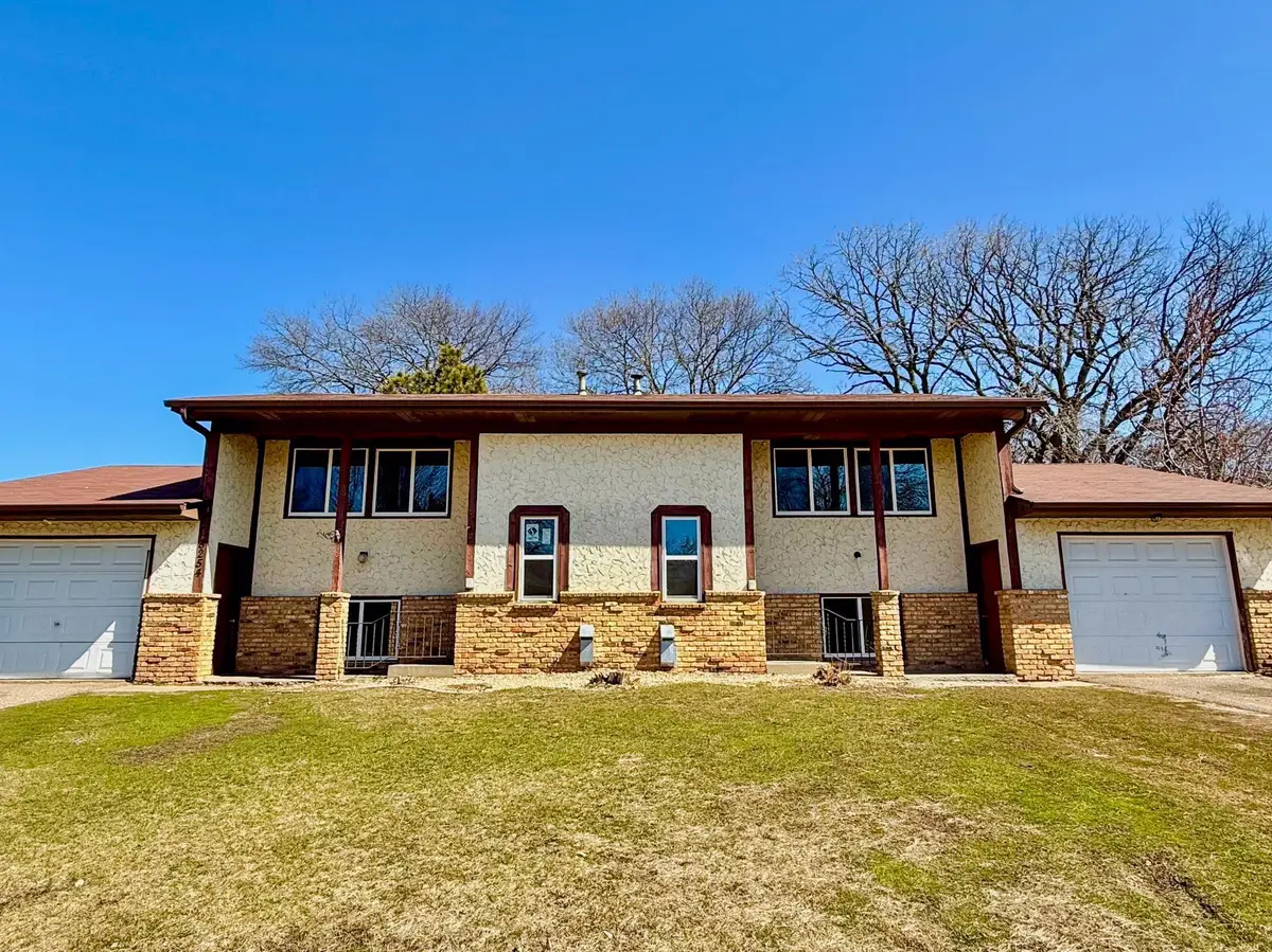 8252 Brunswick Avenue N, Minneapolis, MN 55443 - Image #1