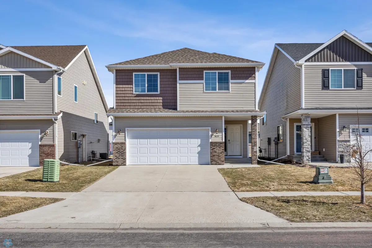 5839 57th Avenue S, Fargo, ND 58104 - Image #1