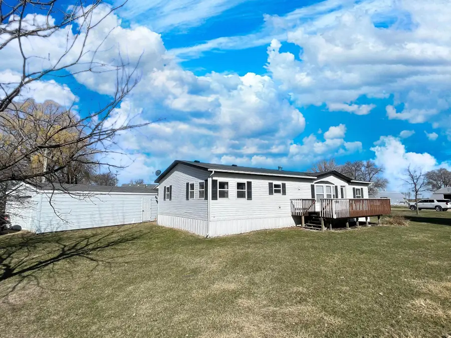 513 N Main Street, Sanborn, MN 56083 - #2