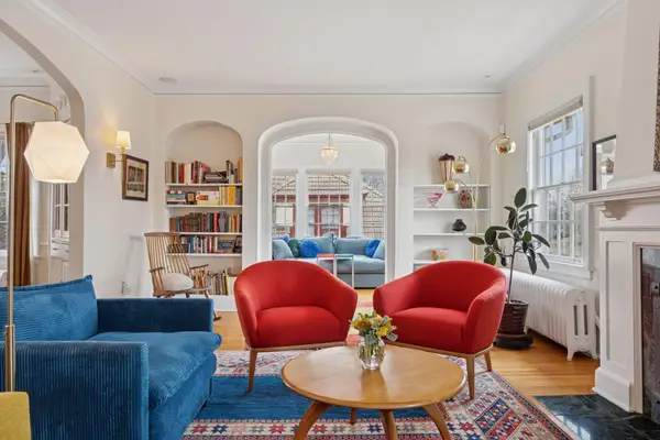 1917 Summit Avenue #2, Saint Paul, MN 55105