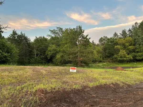 1195 60th Street, Hudson, WI 54016