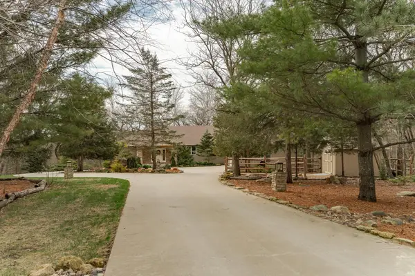 3065 Grand View Lane Sw, Byron, MN 55920