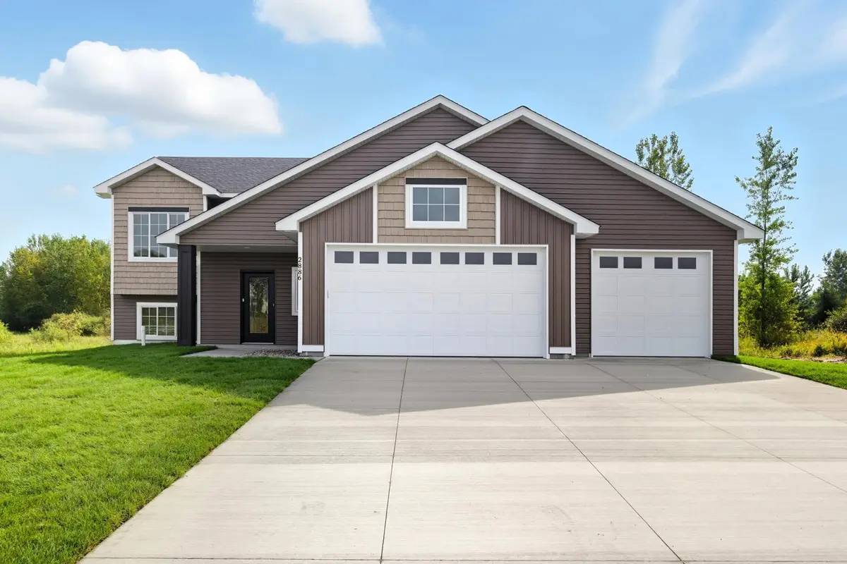 2886 29th Street Ne, Sauk Rapids, MN 56379 - #1