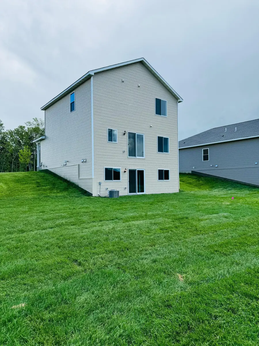 507 Spruce Court N, Cambridge, MN 55008 - Image #3