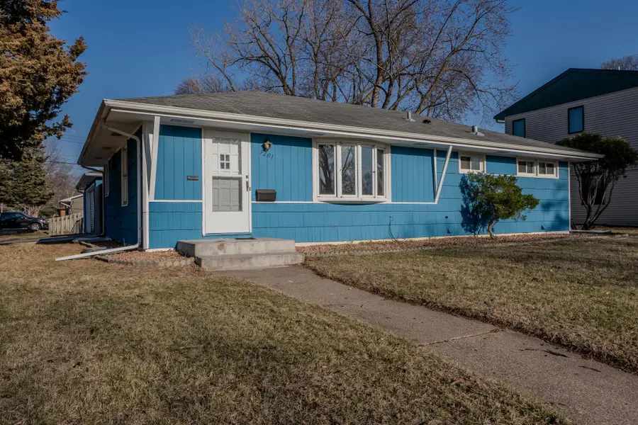 9201 4th Avenue S, Minneapolis, MN 55420 - Image #2