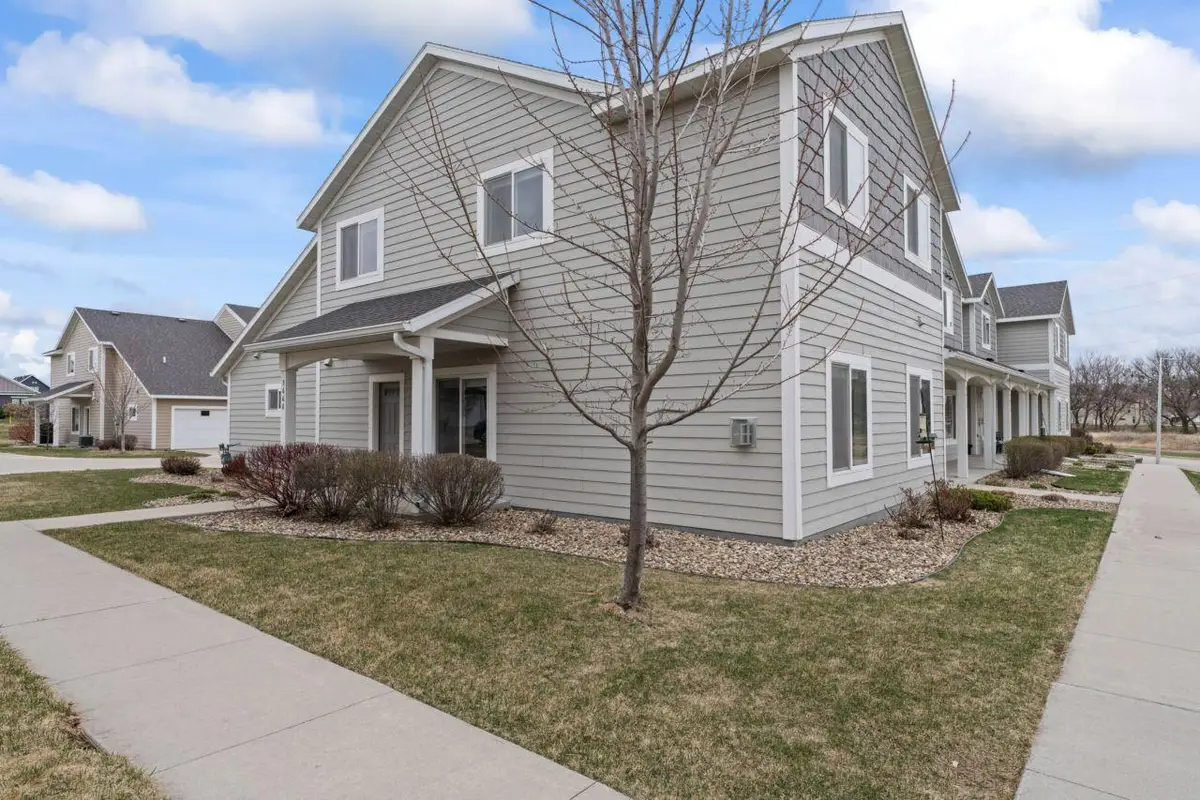 5668 Harvest Moon Boulevard Nw, Rochester, MN 55901 - Image #1