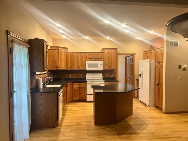 10822 Steamboat Loop Nw, Walker, MN 56484