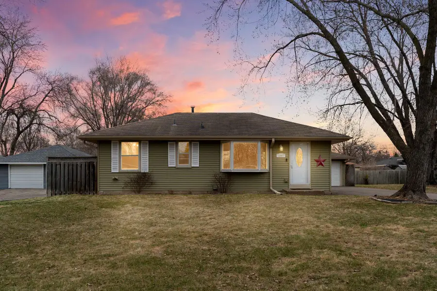 11817 Kumquat Street Nw, Coon Rapids, MN 55448 - Image #2